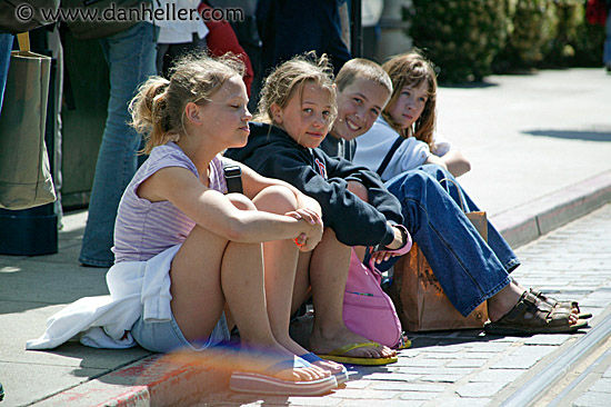 kids-on-curb-1.jpg