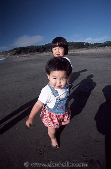 beach-kids.jpg