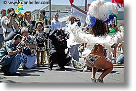 images/California/SanFrancisco/People/Yo/Carnival/Carnival04/photographers-n-dancers-7.jpg