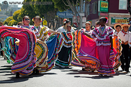 young-flamencos-2.jpg