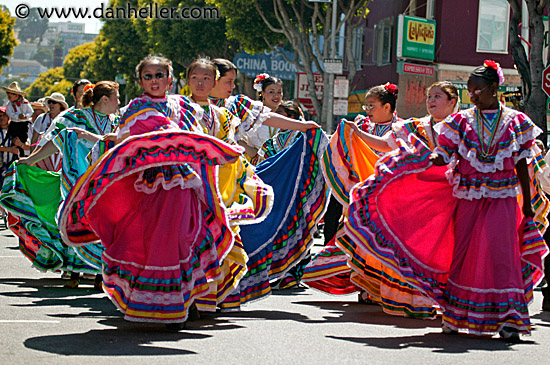 young-flamencos-4.jpg