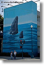 images/California/SanFrancisco/Piers/blue-whale-mural-2.jpg