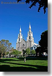 images/California/SanFrancisco/WashingtonSquare/st-peter-n-paul-church-6.jpg