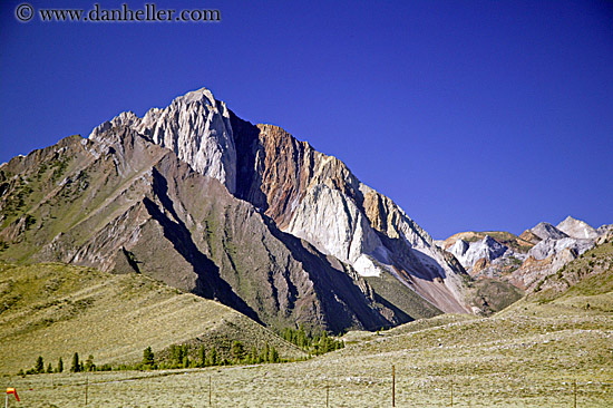 mammoth_mountains-01.jpg