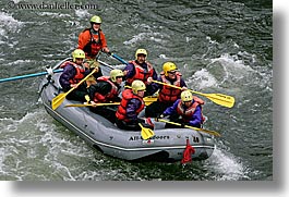 images/California/Sierras/Rafting/people-rafting-08.jpg