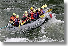 images/California/Sierras/Rafting/people-rafting-10.jpg