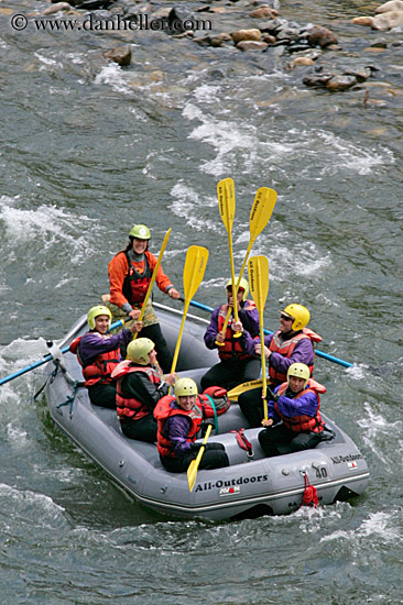 people-rafting-22.jpg