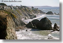 images/California/Sonoma/BodegaBay/Coast/cliff-houses.jpg