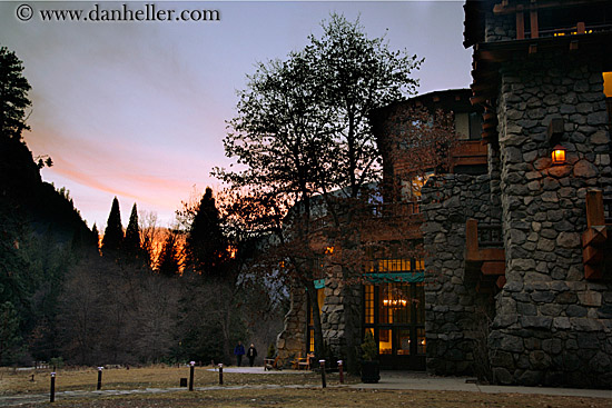 ahwahnee-at-dusk-05.jpg