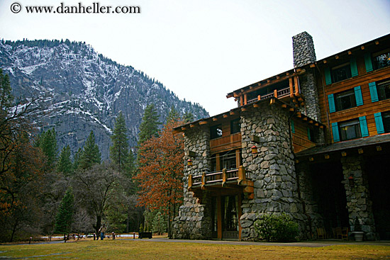 ahwahnee-n-mtns-1.jpg