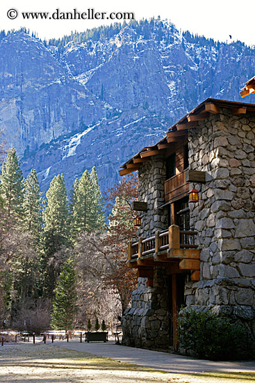 ahwahnee-n-mtns-3.jpg