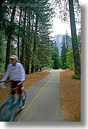 images/California/Yosemite/Bikes/jill-on-bike-2.jpg