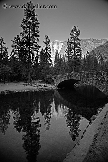 merced-n-half_dome-bw.jpg