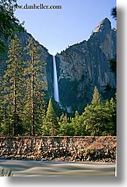 images/California/Yosemite/Falls/BridalveilFalls/bridalveil-falls-01.jpg