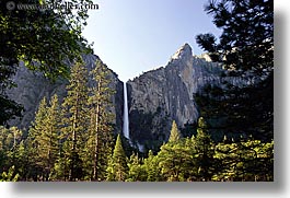 images/California/Yosemite/Falls/BridalveilFalls/bridalveil-falls-02.jpg
