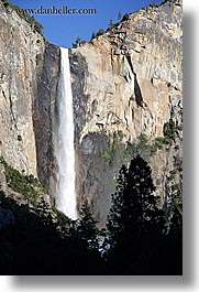 images/California/Yosemite/Falls/BridalveilFalls/bridalveil-falls-06.jpg