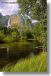 images/California/Yosemite/Falls/YosemiteFalls/yosemite-falls-river-1.jpg