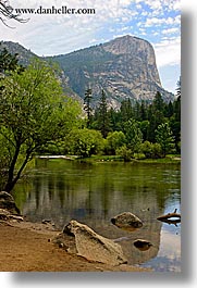 images/California/Yosemite/MirrorLake/mirror_lake-n-mtn-06.jpg