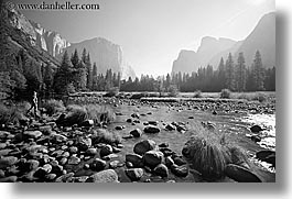 images/California/Yosemite/Mountains/ElCapitan/el_capitan-merced-rvr-05.jpg
