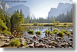 images/California/Yosemite/Mountains/ElCapitan/el_capitan-merced-rvr-07.jpg