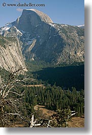 images/California/Yosemite/Mountains/HalfDome/half_dome-n-valley-2.jpg