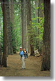 images/California/Yosemite/People/Jack/jnj-in-woods-2.jpg