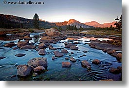 images/California/Yosemite/Scenics/rocky-river-n-mtns.jpg
