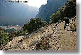 images/California/Yosemite/ValleyView/jill-hiking-valley.jpg