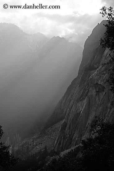 mtns-n-valley-w-sunbeams-2-bw.jpg