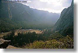 images/California/Yosemite/ValleyView/valley-view-1.jpg