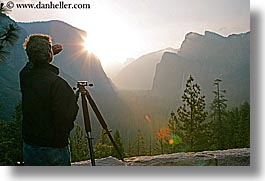 images/California/Yosemite/ValleyView/yosemite-valley-dawn-photog.jpg