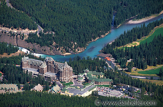 banff-springs-inn-a.jpg