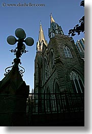 images/Canada/Vancouver/Buildings/church-n-streetlamp-2.jpg