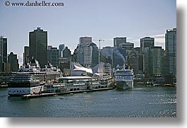 images/Canada/Vancouver/Cityscapes/port-vancouver-cruise_ships-2.jpg