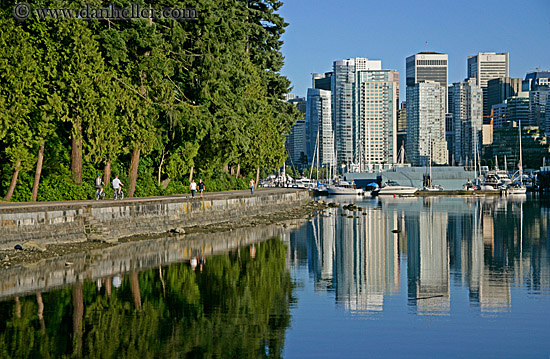 stanley-park-path-cityscape-1.jpg