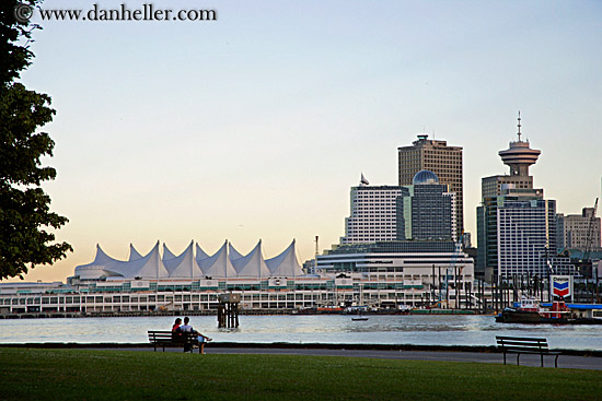 vancouver-cityscape-reflection-03.jpg