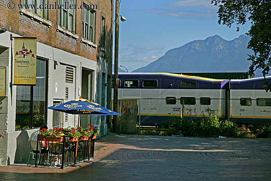 transylvania-restaurant.jpg