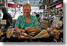 images/Canada/Vancouver/GranvilleIsland/flavored-nuts-2.jpg