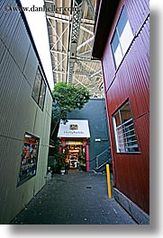 images/Canada/Vancouver/GranvilleIsland/holly-fields-store-1.jpg