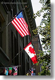 images/Canada/Vancouver/Misc/usa-canada-flags.jpg