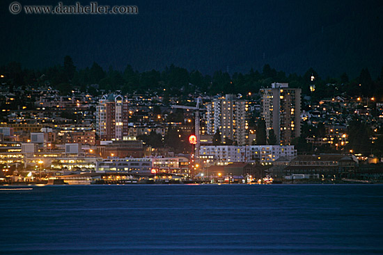 north-vancouver-nite-4.jpg