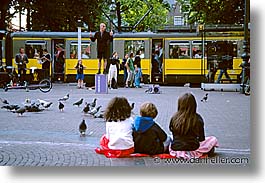 images/Europe/Amsterdam/Street/ppl01.jpg