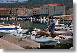 images/Europe/Croatia/Cres/boats-harbor-town-02.jpg