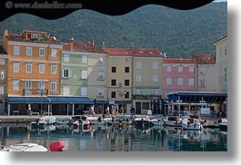 images/Europe/Croatia/Cres/boats-harbor-town-04.jpg