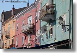 images/Europe/Croatia/Cres/old-colorful-bldgs-2.jpg