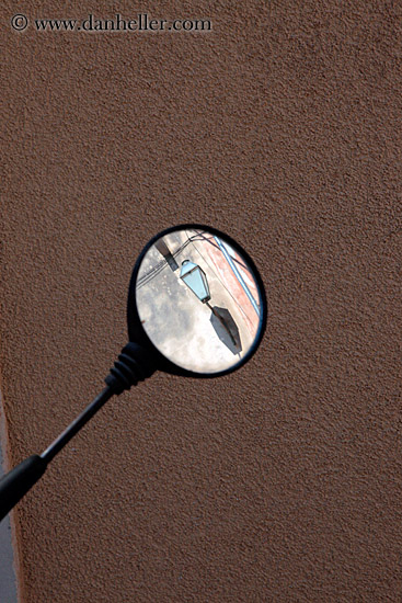 rearview-mirror-n-street_lamp-2.jpg