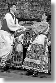 images/Europe/Croatia/Dubrovnik/FolkDancing/Couples/couples-dancing-03.jpg