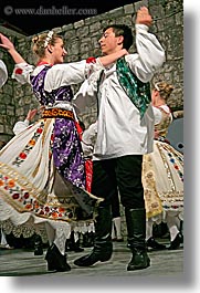 images/Europe/Croatia/Dubrovnik/FolkDancing/Couples/couples-dancing-12.jpg