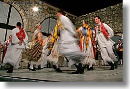 images/Europe/Croatia/Dubrovnik/FolkDancing/Group/group-dancing-16.jpg