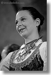 images/Europe/Croatia/Dubrovnik/FolkDancing/Women/croatian-dancer-woman-2.jpg